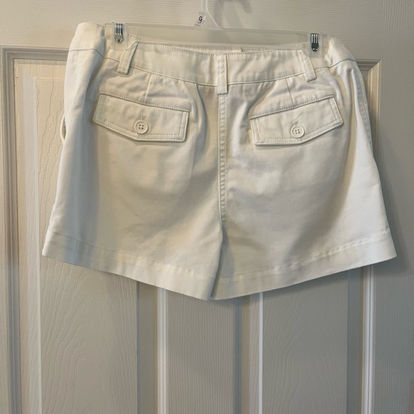 Jones New York White/Off White Low Rise Shorts - Picture 4 of 8